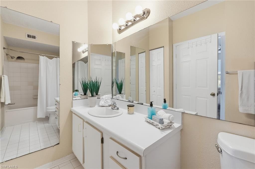 11510 Villa Grand 421-14