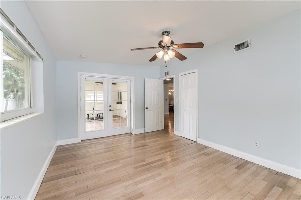 1443 Ricardo AVE-28