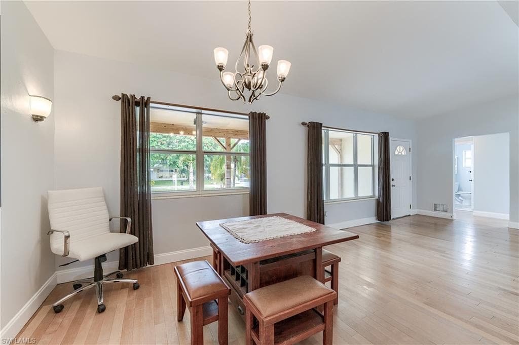 1443 Ricardo AVE-5