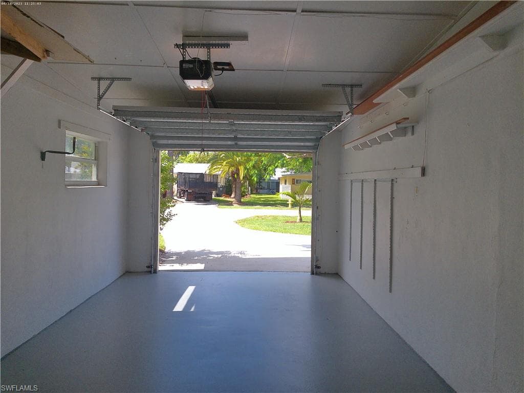 1443 Ricardo AVE-34