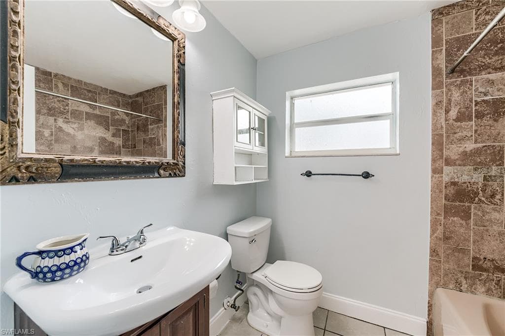 1443 Ricardo AVE-19
