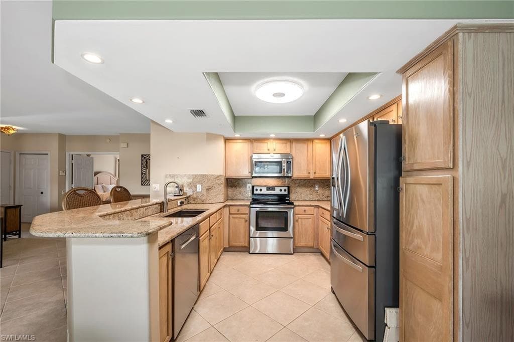 13231 Sherburne CIR 1502-7