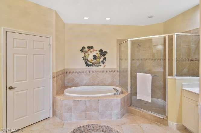 18921 Bay Woods Lake DR 201-18