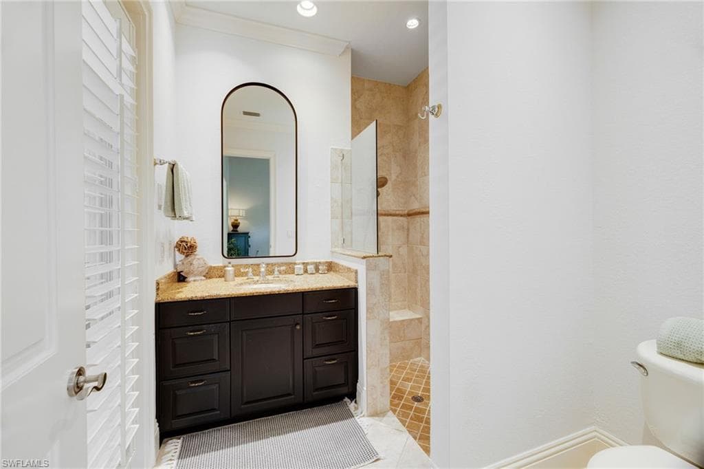 18580 Verona Lago DR-24