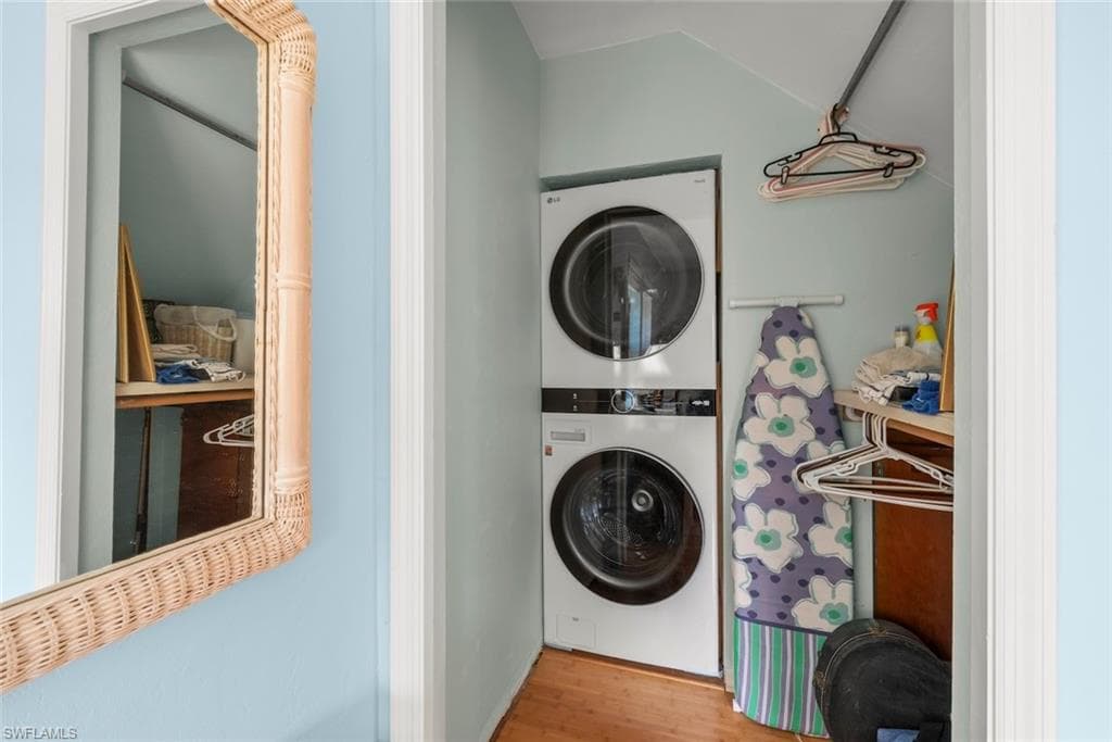 1406 Sanderling CIR-32