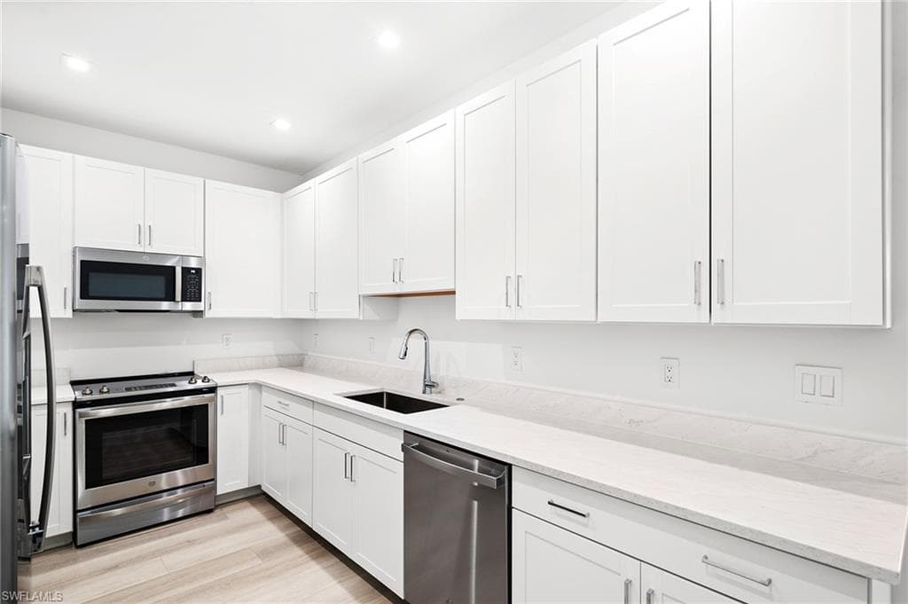 13104 Georges Cay PL-17
