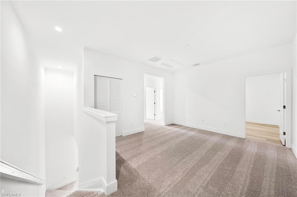 13104 Georges Cay PL-32