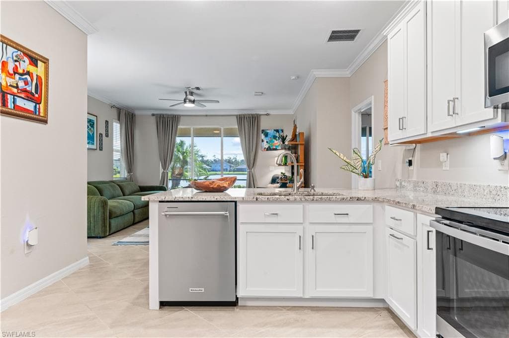 4287 Lemongrass DR-6
