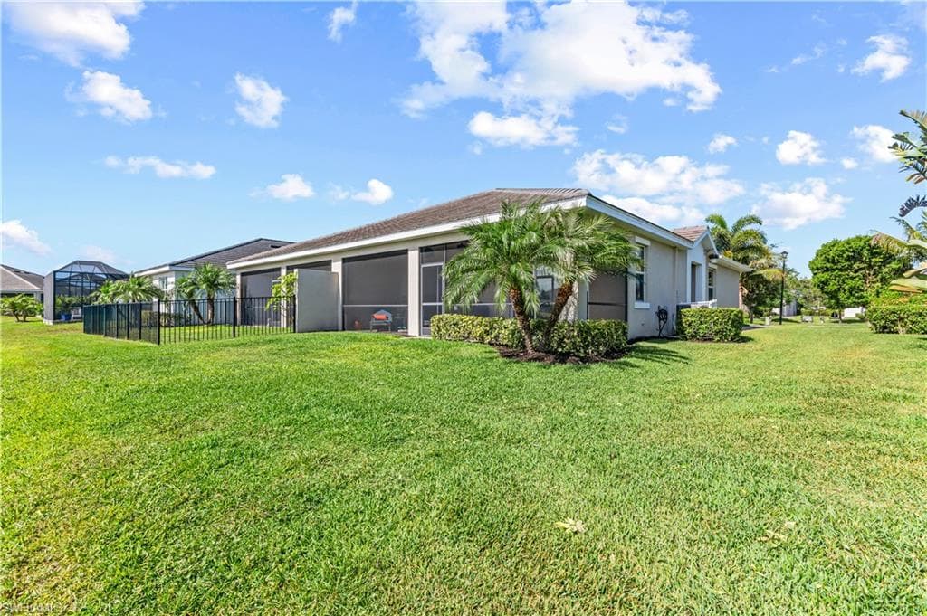 4287 Lemongrass DR-24