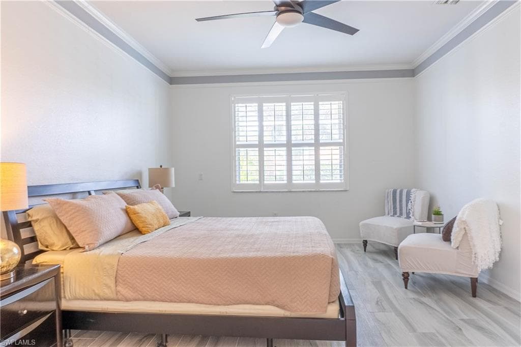 14059 Mirror CT-26
