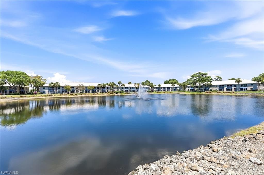 887 Gulf Pavilion DR 203-2