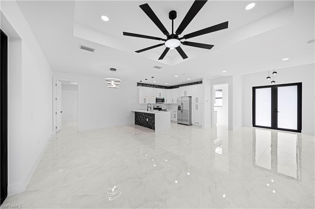 3701 Ida AVE N-23