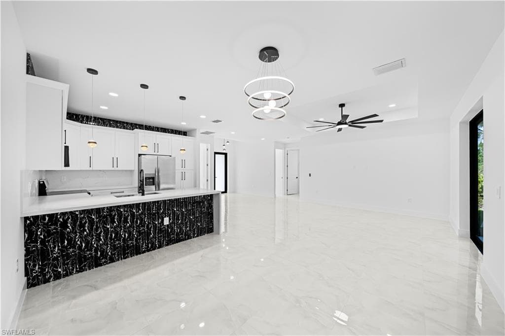 3701 Ida AVE N-27