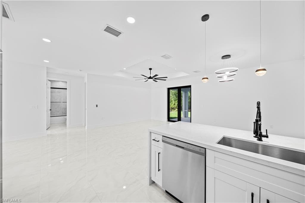 3701 Ida AVE N-6