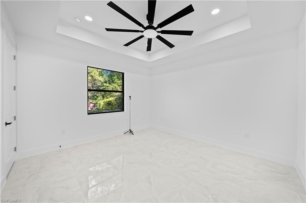 3701 Ida AVE N-13