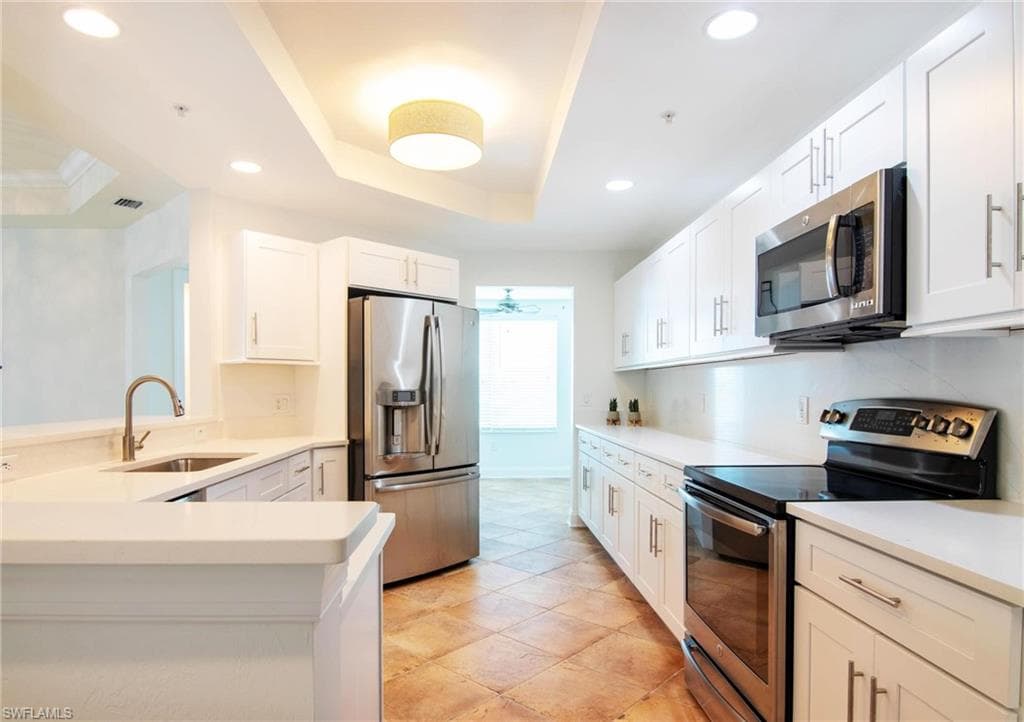 2743 1st ST 406-9