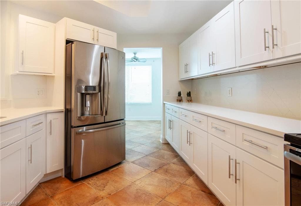 2743 1st ST 406-10