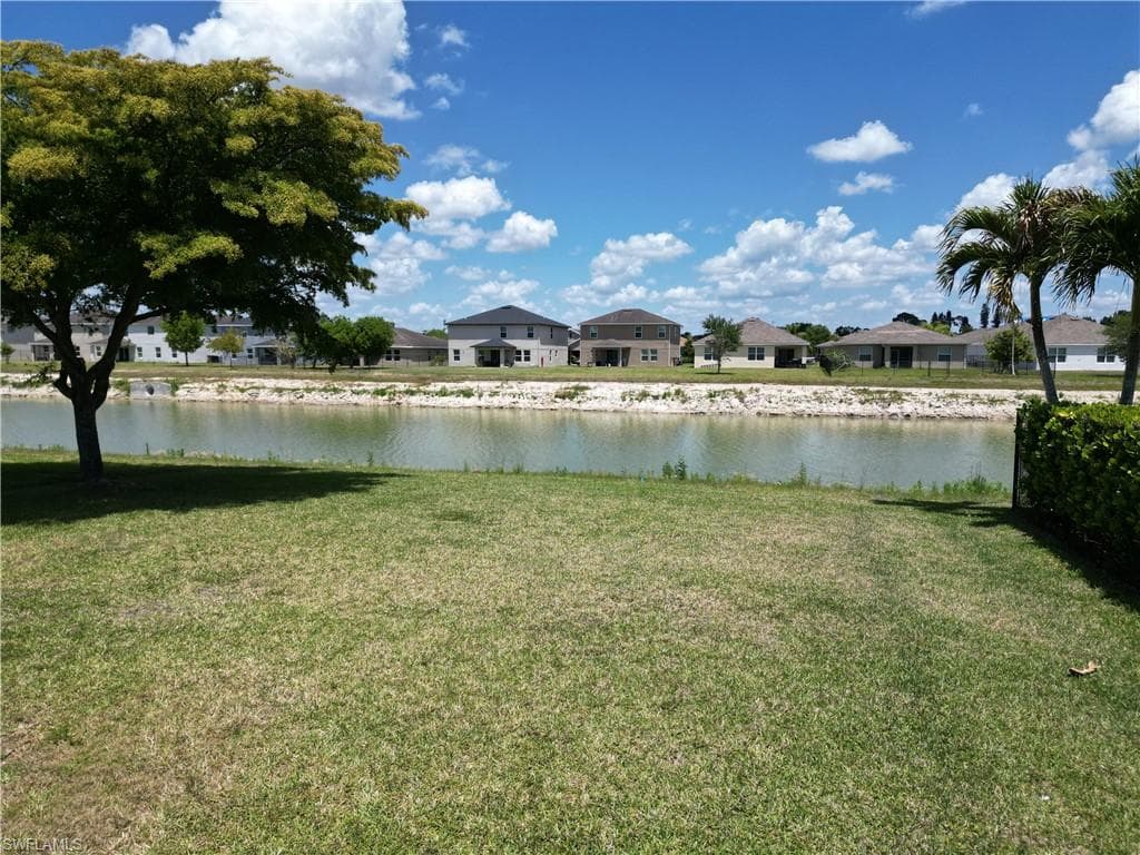 10353 Canal Brook LN-6