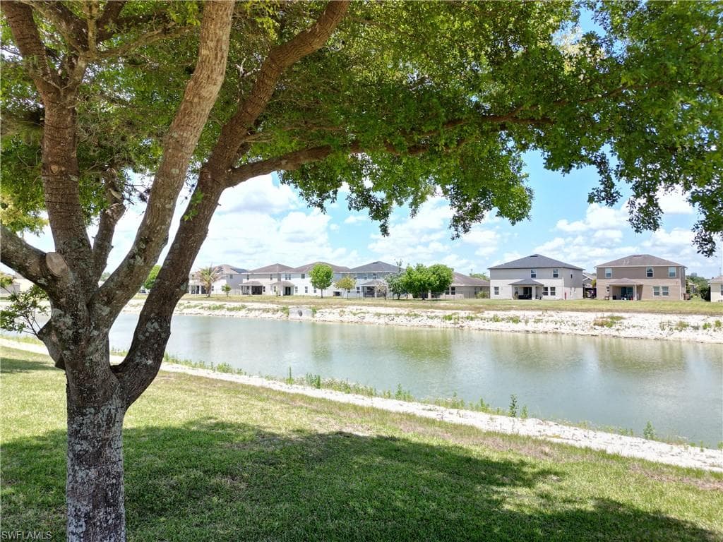 10353 Canal Brook LN-9