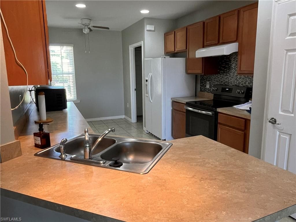 10353 Canal Brook LN-14