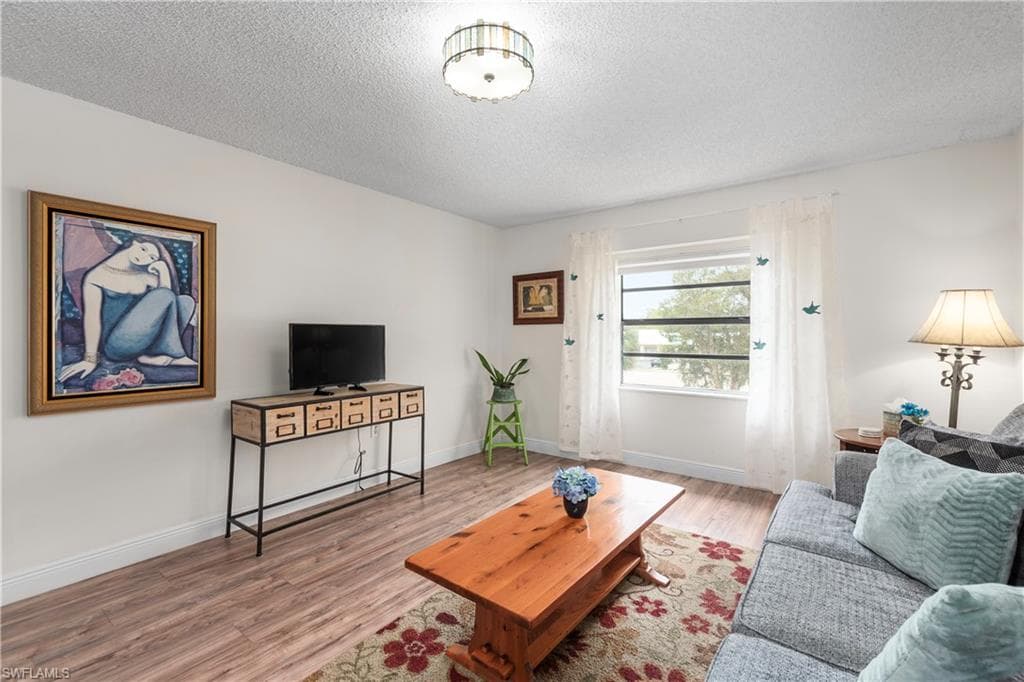 12620 Kenwood LN C-4