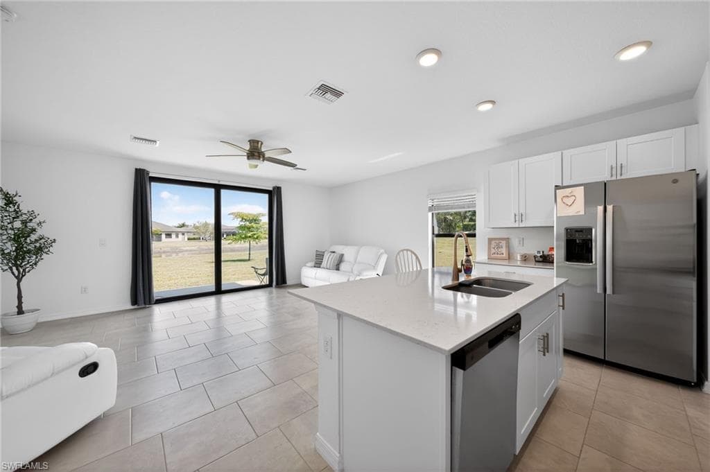 14275 Oviedo PL-6