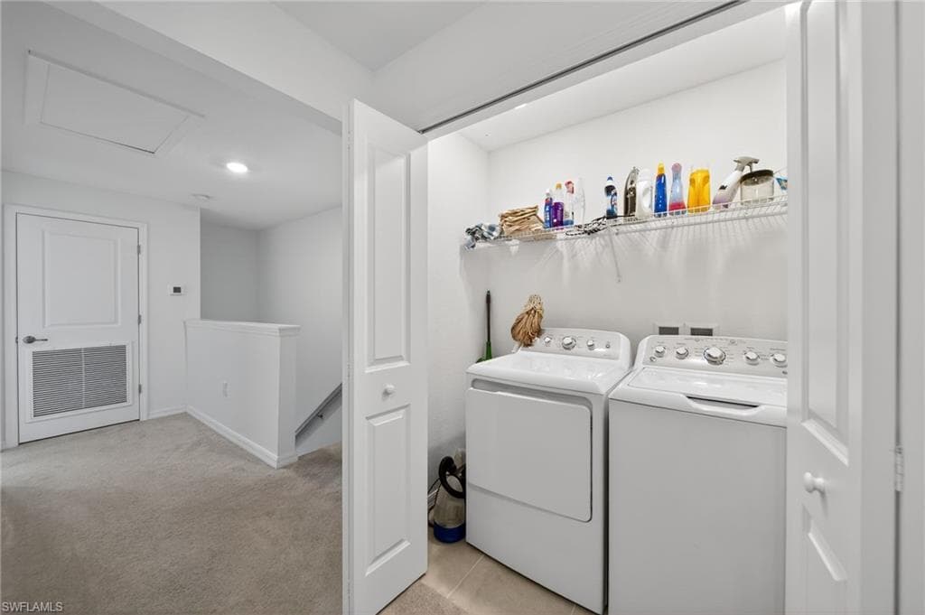 14275 Oviedo PL-24