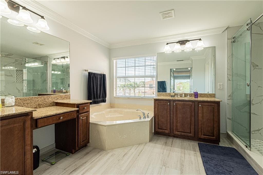 11031 Yellow Poplar DR-12