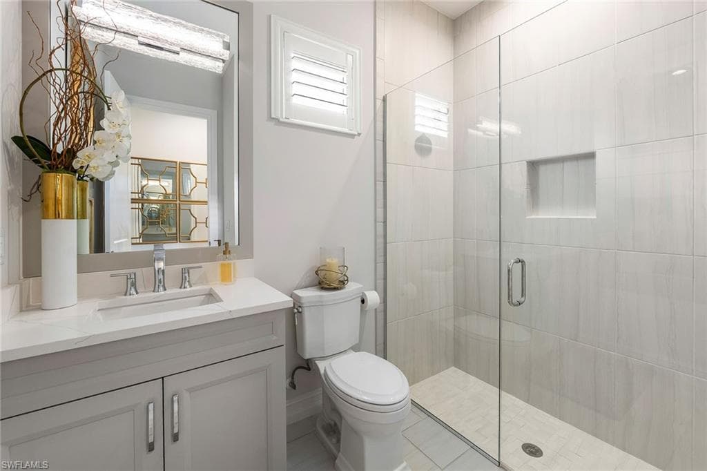 14212 Laguna Springs LN-27