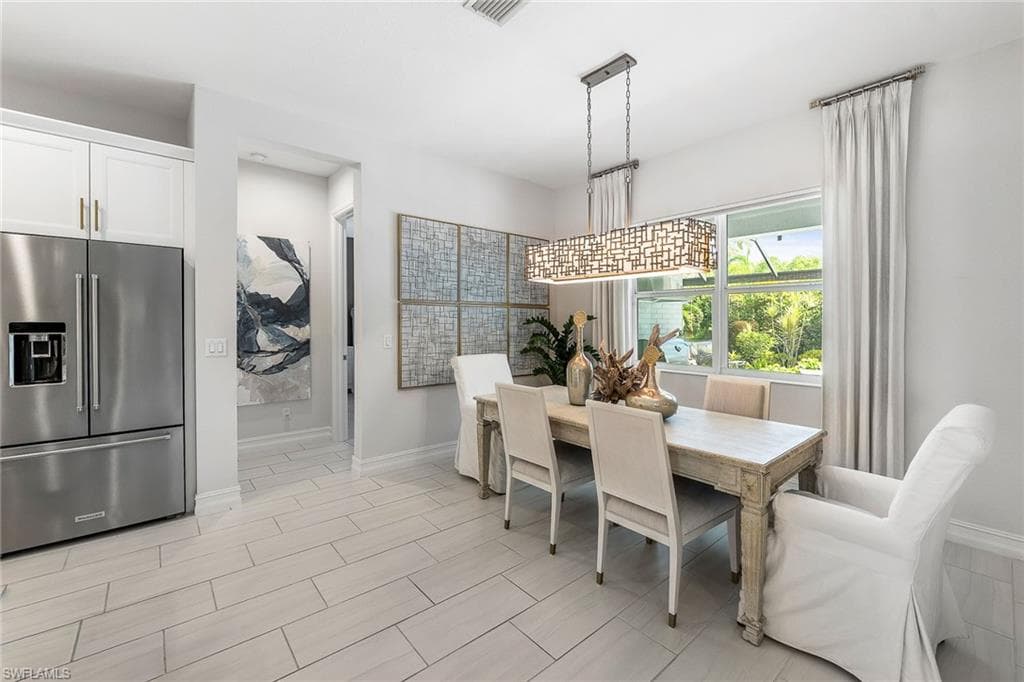 14212 Laguna Springs LN-17