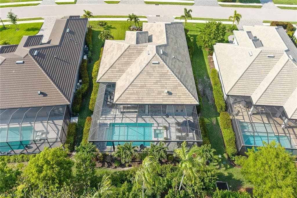 14212 Laguna Springs LN-40