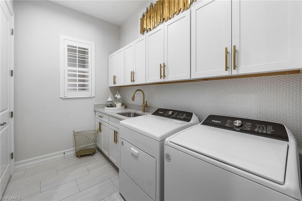 14212 Laguna Springs LN-31