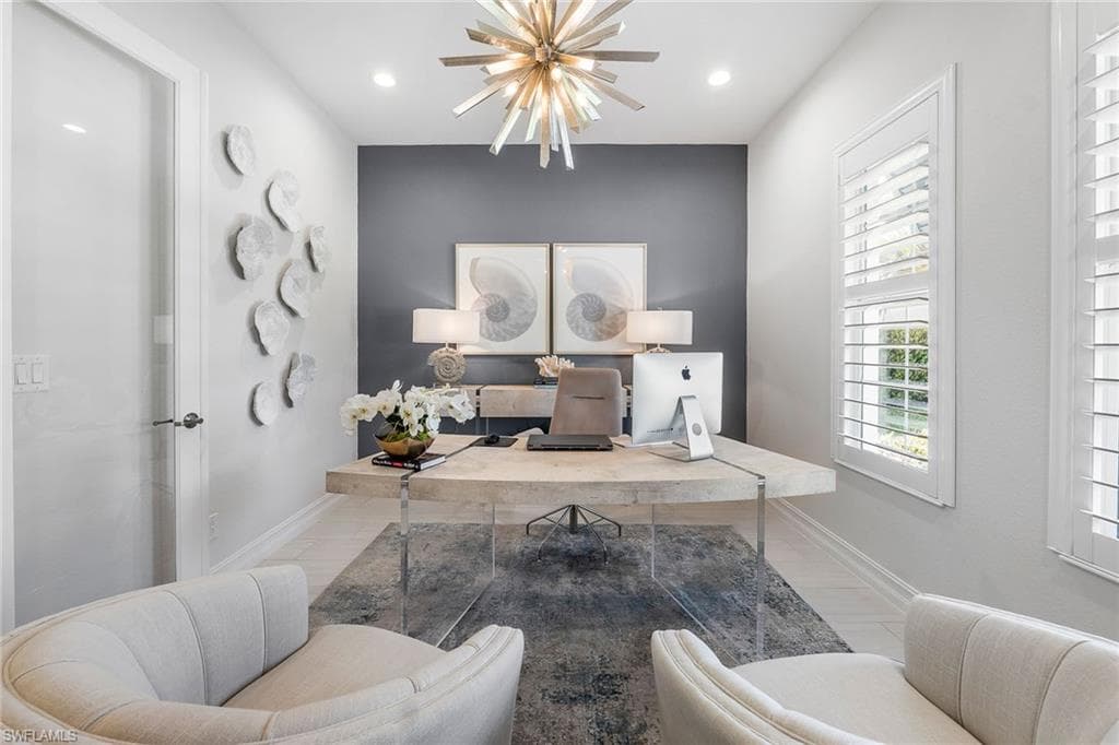 14212 Laguna Springs LN-25
