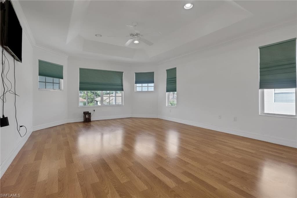 8711 KILKENNY CT-24