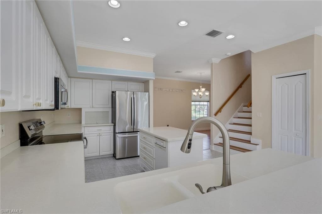 8711 KILKENNY CT-14