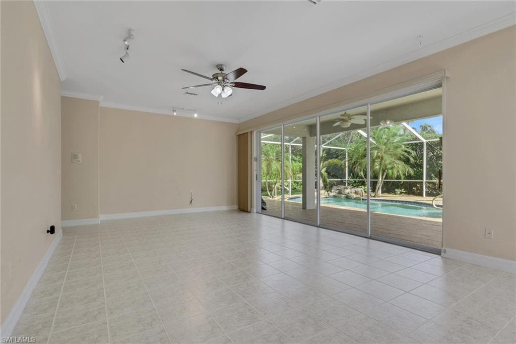 8711 KILKENNY CT-8