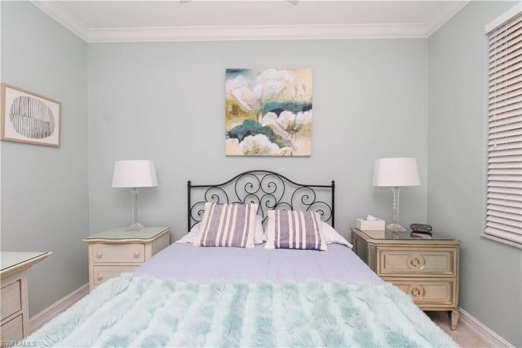 817 Carrick Bend CIR 101-16