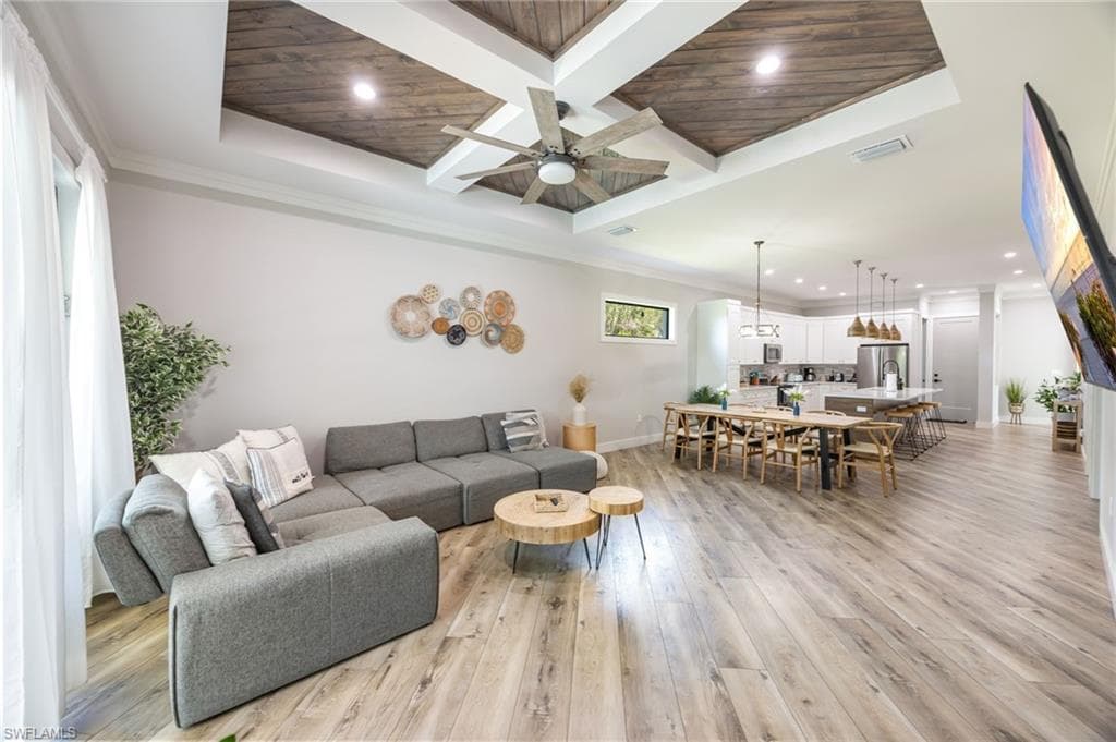 3530 Hibiscus AVE-4