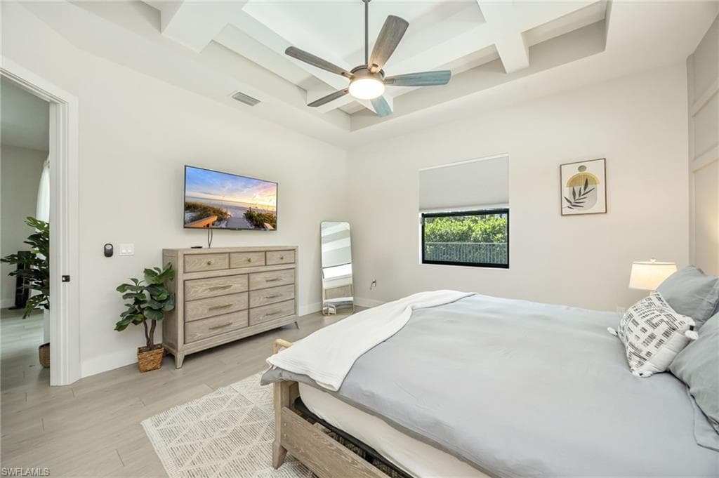 3552 Hibiscus AVE-12