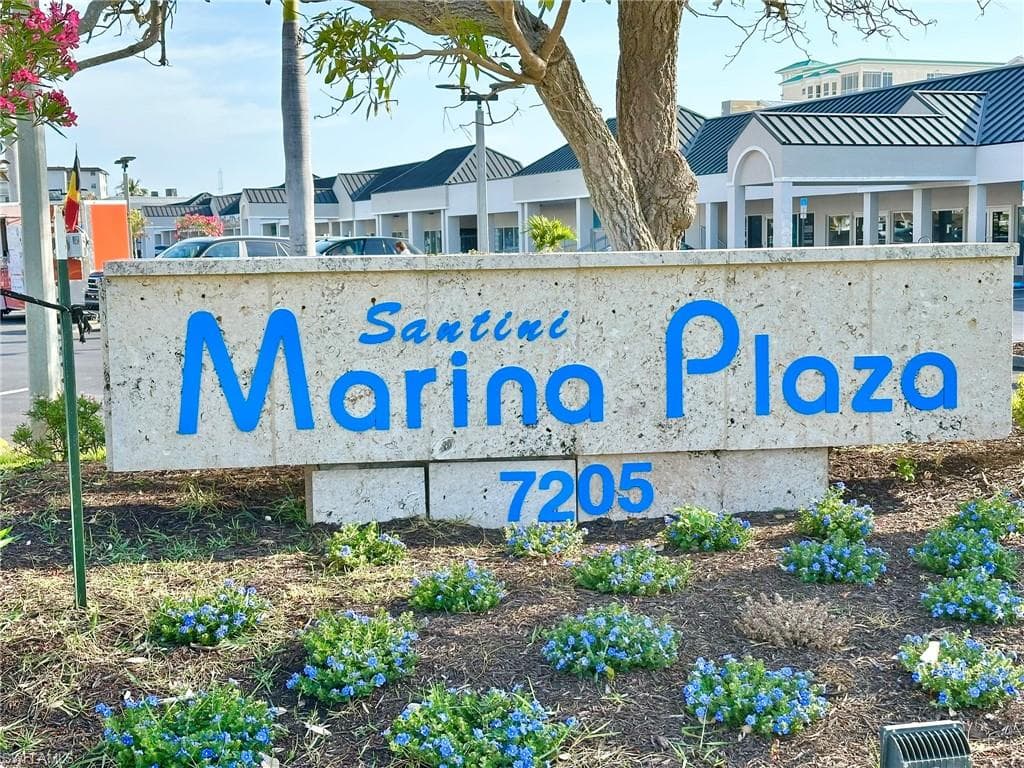22748 Island Pines WAY 302-29