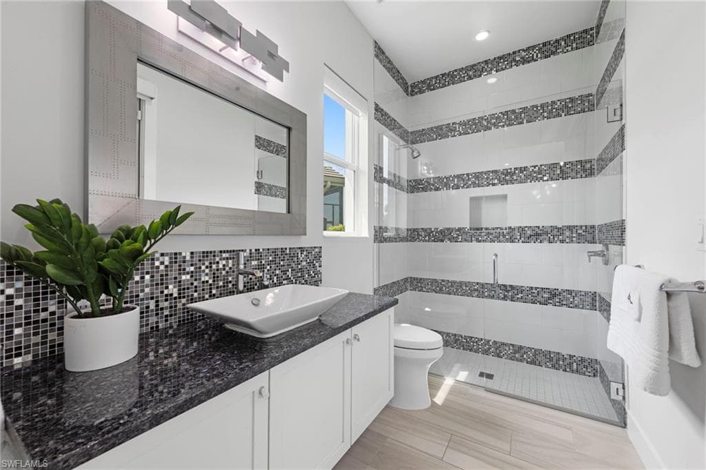 17256 Hidden Estates CIR-13