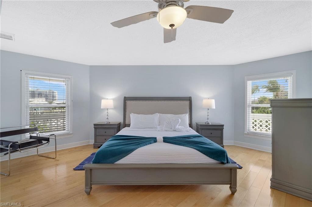 8246 Estero BLVD-27
