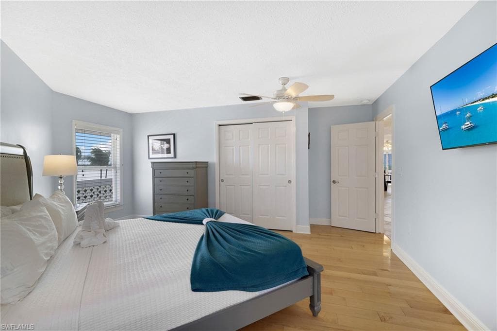 8246 Estero BLVD-28