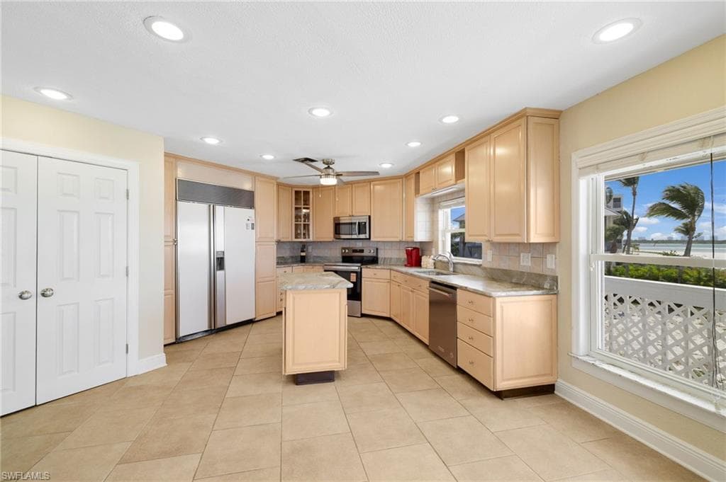 8246 Estero BLVD-18