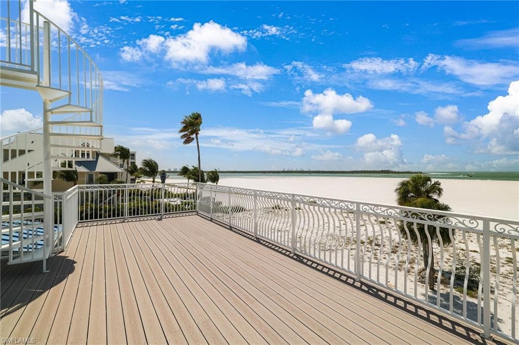 8246 Estero BLVD-39