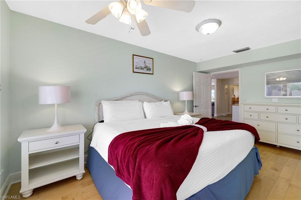 8246 Estero BLVD-25