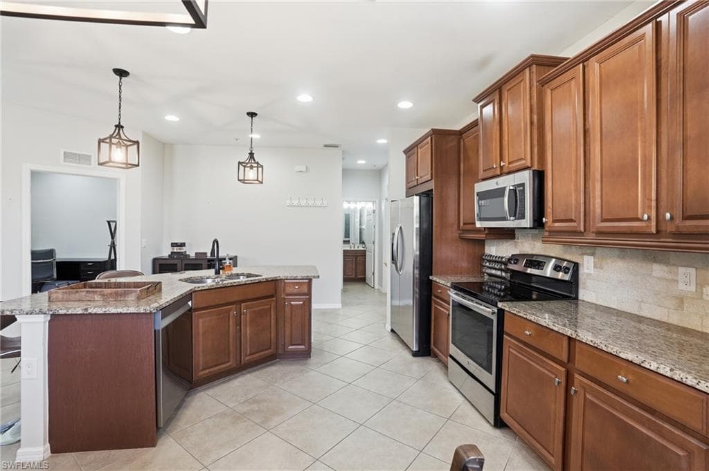 8515 Oakshade CIR 201-13