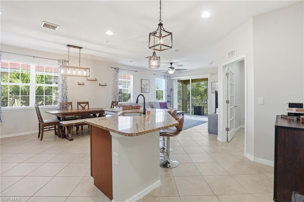 8515 Oakshade CIR 201-16