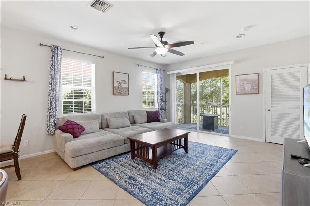 8515 Oakshade CIR 201-7
