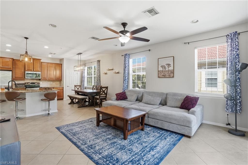 8515 Oakshade CIR 201-9